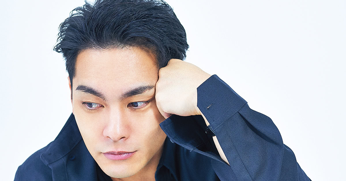 柳楽優弥尽きることのない喝采｜【公式】SPRiNG ONLINE