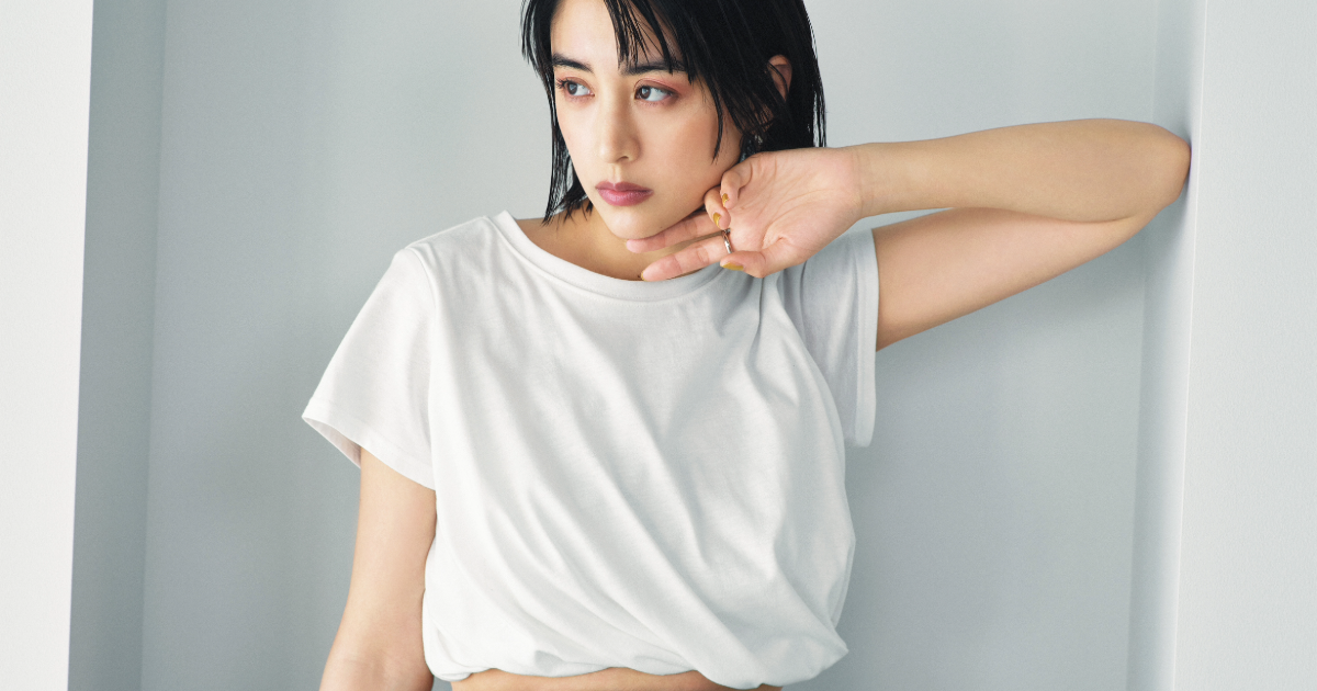 【状態良好】山本美月さん着用☆クレストブリッジ☆ループツイードヘリンボーンケープ ⋆⸜☾⸝‍⋆ 久しぶりに会ったにゃんこ様。すみちゃん。 触らせ